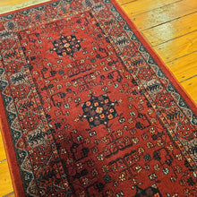 Load image into Gallery viewer, 100% wool rug Rug Kasghai 4302 300 size 67 x 130 cm, Belgian