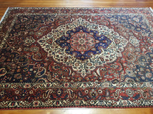 Load image into Gallery viewer, Hand knotted wool Rug 336 size 200 x 290 cm Iran