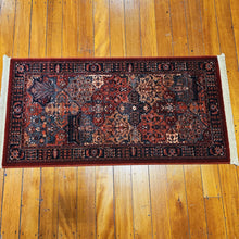 Load image into Gallery viewer, 100% wool rug  Kasghai 4309 300 size 67 x 130 cm  Belgian