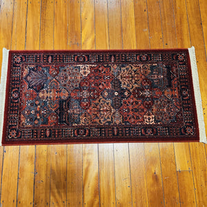 100% wool rug  Kasghai 4309 300 size 67 x 130 cm  Belgian