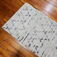 Load image into Gallery viewer, Part wool rug Lana  size 0314 106 size 80 x 140 cm Belgium