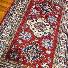 Load image into Gallery viewer, Hand knotted wool rug 175122 size 175 x 122 cm Afghanistan