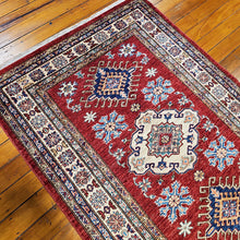 Load image into Gallery viewer, Hand knotted wool rug 175122 size 175 x 122 cm Afghanistan