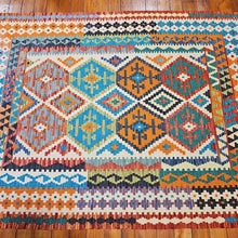 Load image into Gallery viewer, Hand knotted wool rug 206159 size 206 x 159 cm Afghanistan