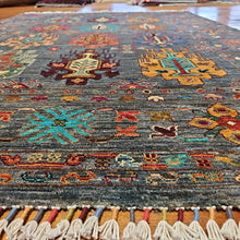 Load image into Gallery viewer, hand knotted wool rug 208154 size 208 x 154 cm Afghanistan
