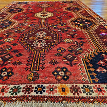 Load image into Gallery viewer, Hand knotted wool rug 197132 size 197 x 132 cm
