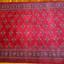 Load image into Gallery viewer, Hand knotted wool rug 248169 size 248 x 169 cm Pakistan
