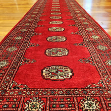 Load image into Gallery viewer, Hand knotted wool rug 31779 size 317 x 79 cm Pakistan