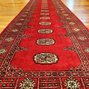 Hand knotted wool rug 31779 size 317 x 79 cm Pakistan