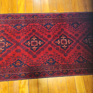 Hand knotted wool rug 28678 size 286 x 78 cm Afghanistan