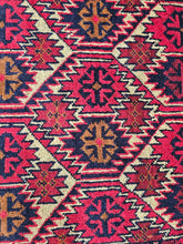Load image into Gallery viewer, Hand knotted wool rug 10453 size 104 x 53 cm