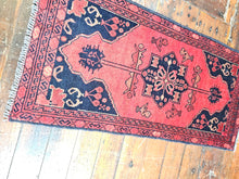 Load image into Gallery viewer, Hand knotted wool rug 10048 size 100 x 48 cm