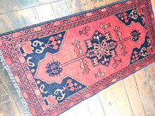 Load image into Gallery viewer, Hand knotted wool rug 10048 size 100 x 48 cm