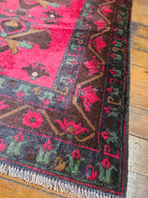 Load image into Gallery viewer, Hand knotted wool rug Baluchi 13587 size 135 x 87 cm