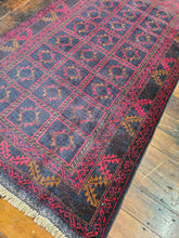 Load image into Gallery viewer, Hand knotted wool rug 14888 size 148 x 88 cm