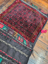 Load image into Gallery viewer, Hand knotted saddle bag no: 1262 size 144 x 61 cm approx