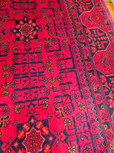 Load image into Gallery viewer, Hand knotted wool rug 202148 size 202 x 148 cm