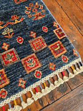 Load image into Gallery viewer, Hand knotted wool rug 20877A size 208 x 77 cm