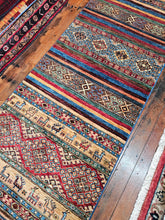 Load image into Gallery viewer, Hand knotted wool rug 25483 size 254 x 83 cm