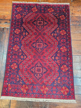 Load image into Gallery viewer, Hand knotted wool rug 12380 size 123 x 80 cm