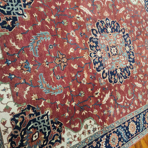 Hand knotted wool Rug 188279 size 279 x 188 cm India