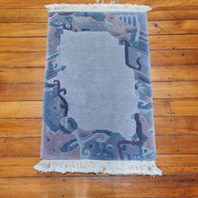 Load image into Gallery viewer, Hand knotted wool rug 9061  size 90 x 61 cm Nepal