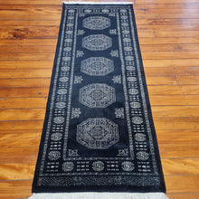 Load image into Gallery viewer, Hand knotted wool rug 19978 size 199 x 78 cm Pakistan