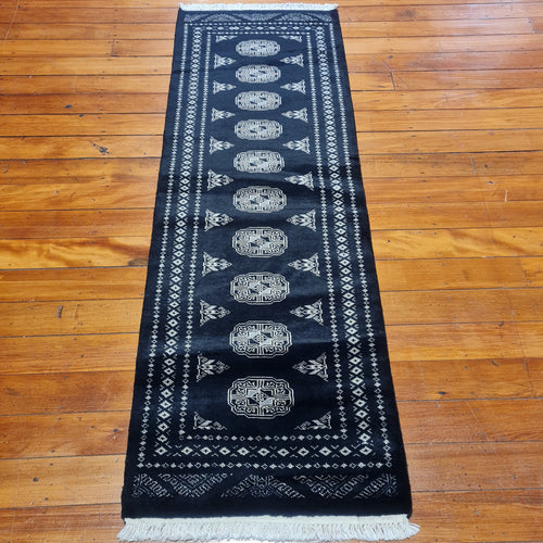 Hand knotted wool rug 18263 size 182 x 63 cm Pakistan