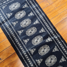 Load image into Gallery viewer, Hand knotted wool rug 18263 size 182 x 63 cm Pakistan