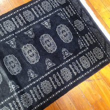 Load image into Gallery viewer, Hand knotted wool rug 26978 size 269 x 78 cm Pakistan