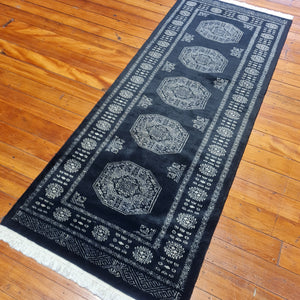 Hand knotted wool rug 19777 size 197 x 77 cm Pakistan