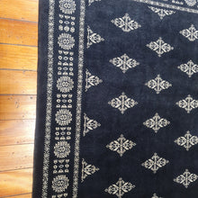 Load image into Gallery viewer, Hand knotted wool rug 187121 size 187 x 121 cm Pakistan