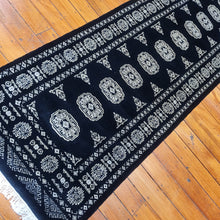 Load image into Gallery viewer, Hand knotted wool rug 24980 249 x 80 cm Pakistan