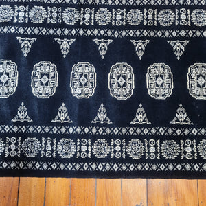 Hand knotted wool rug 24980 249 x 80 cm Pakistan