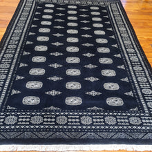 Load image into Gallery viewer, Hand knotted wool rug 296199 size 296 x 199 cm Pakistan