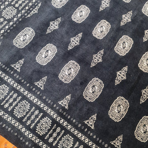 Hand knotted wool rug 296199 size 296 x 199 cm Pakistan