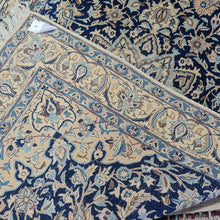 Load image into Gallery viewer, Hand knotted wool rug 194129 size 194 x 129 cm