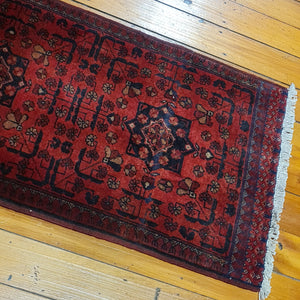 Hand knotted wool rug 10252 size 102 x 52 cm Afghanistan