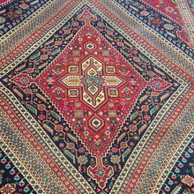 Load image into Gallery viewer, Hand knotted wool rug 257182 size 257 x 182 cm