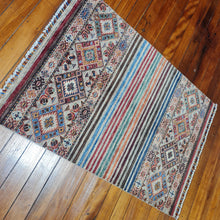 Load image into Gallery viewer, Hand knotted wool rug 152106 size 152 x 106 cm Afghanistan