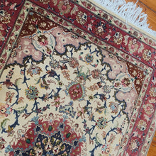 Load image into Gallery viewer, Hand knotted wool rug 14695 size 146 x 95 cm
