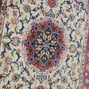 Hand knotted wool rug 14695 size 146 x 95 cm Iran