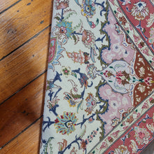 Load image into Gallery viewer, Hand knotted wool rug 14695 size 146 x 95 cm