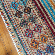 Load image into Gallery viewer, Hand knotted wool rug 12285 size `122 x 85 cm Afghanistan