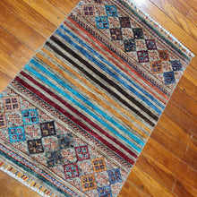 Load image into Gallery viewer, Hand knotted wool rug 12285 size `122 x 85 cm Afghanistan