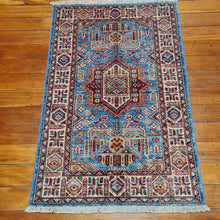 Load image into Gallery viewer, Hand knotted wool rug 11879 sizer 118 x 79 cm Kazakhstan