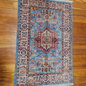 Hand knotted wool rug 11879 sizer 118 x 79 cm Kazakhstan