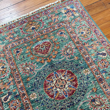 Load image into Gallery viewer, Hand knotted wool rug 12382B  size 123 x 82 cm Afghanistan
