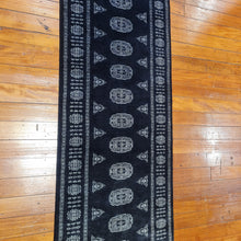 Load image into Gallery viewer, Hand knotted wool rug 32377 size 323 x 77 cm Pakistan