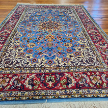 Load image into Gallery viewer, Hand knotted wool rug on silk foundation 163108 size 163 x 108 cm